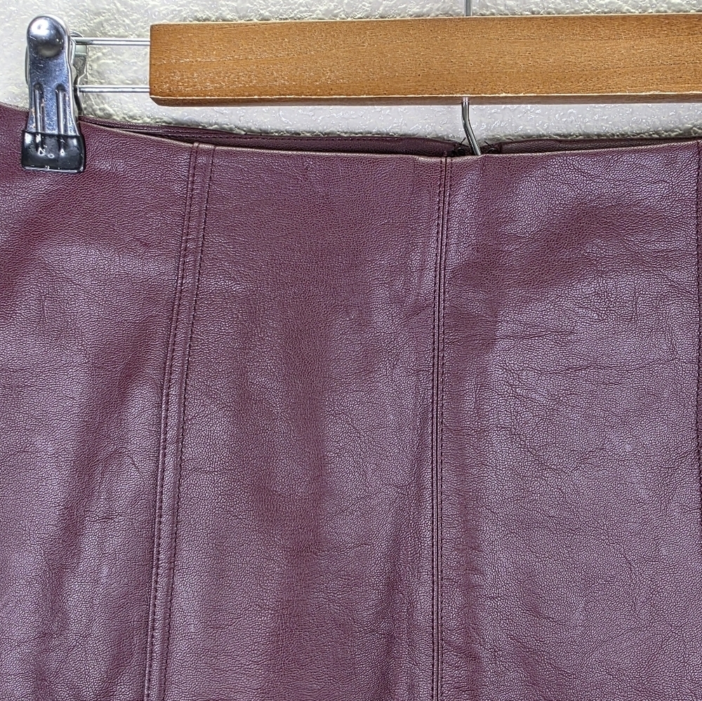Jolt Nordstrom Faux Vegan Leather Burgundy Mini Elegant Burgundy Leather Skirt 7 - Picture 5 of 16